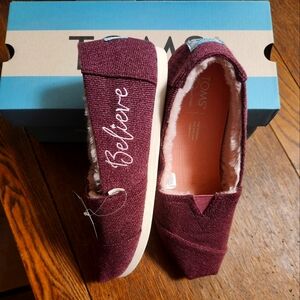 Toms shoes